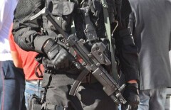 Боевое звено ОПГ Тулешова состояло из сотни вооружённых и специально обученных бойцов