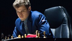 Магнус Карлсен сохранил за собой шахматную корону