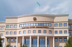 МИД РК выясняет, есть ли казахстанцы на борту угнанного в Египте самолёта 