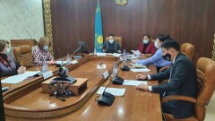 "Работали без выходных, помогали нуждающимся" – замакима Костанайской области высоко оценила работу волонтёров в пандемию