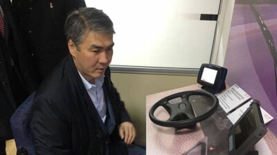 Аким Астаны предложил установить камеры в кабинах водителей автобусов