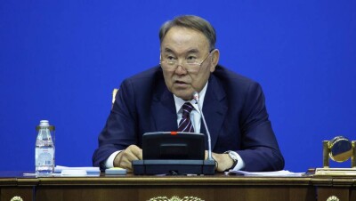 Визиты Назарбаева в Азербайджан и Армению отменены из-за болезни
