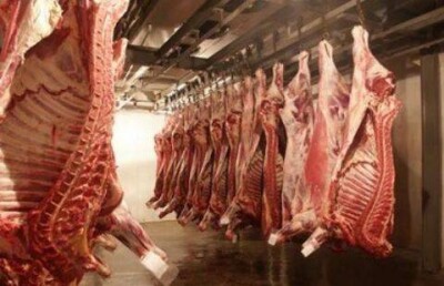 Алматинцы жалуются Байбеку на смрад со скотобойни