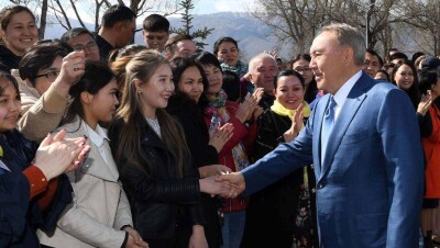 Нурсултан Назарбаев посетил свою малую родину – село Шамалган