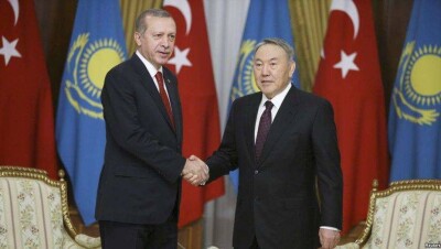 Назарбаев обсудил с Эрдоганом визит президента Турции в Казахстан в сентябре
