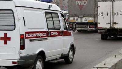 На трассе Алматы – Бишкек грузовик столкнулся с маршруткой