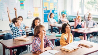 В МОН РК заявили о готовности к переводу обучения в школах в традиционный формат