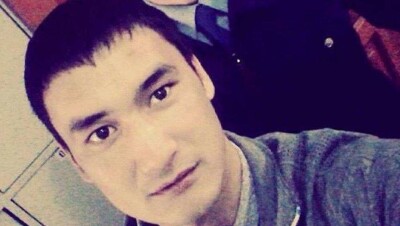 Архимед Мухамбетов пообещал предоставить квартиру семье погибшего полицейского из Костаная