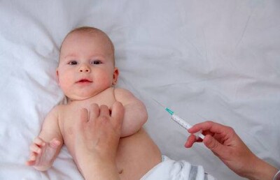 В Уральске скончался новорождённый ребёнок, мама которого не захотела его прививать