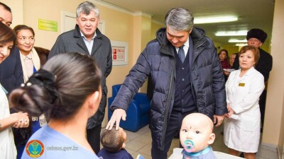 Поликлиники Астаны могут перейти на удлинённый режим работы