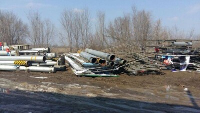Владелец спиленных в Алматы билбордов пожаловался депутатам на беззаконие