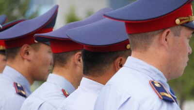 Полиция Алматы разыскивает водителя, сбившего насмерть 44-летнюю женщину 