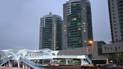 Сапарбаев возмутился строительством "золотого" моста в Актобе