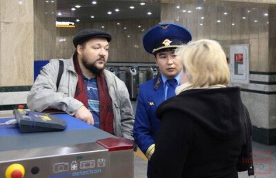 В алматинском метро пассажиров будут сканировать на запах