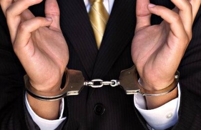 Преступная группа налоговиков нанесла ущерб государству в размере более 250 млн тенге 