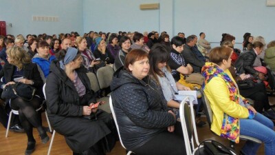 Деятельность родительских комитетов предлагают запретить в Казахстане