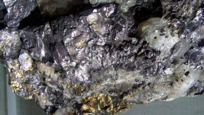 Мини-цех по переработке золотосодержащей руды изъяли полицейские в Степногорске