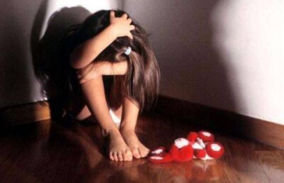 В Актобе студент изнасиловал свою шестилетнюю сестрёнку после просмотра постельной сцены в фильме