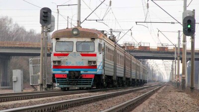 Поезд "Алматы – Костанай" из-за поломки встал на территории Акмолинской области