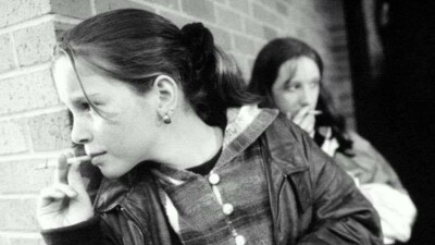 В Минздраве Казахстана обеспокоены растущим количеством курящих школьниц