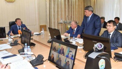 Аким Петропавловска на полгода лишится премии, если его выговор не отменят досрочно