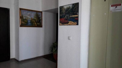 Астанчанка заслужила похвалу Исекешева за наведение порядка в подъезде