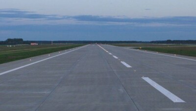 Взлётно-посадочную полосу аэропорта Нурсултан Назарбаев закрывают на ремонт