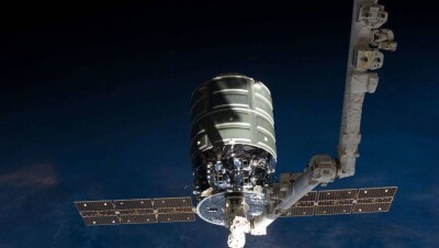 Американский грузовой космический корабль Cygnus отправится к МКС