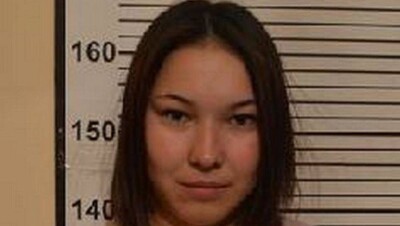 Мошенница под видом сотрудницы полиции обкрадывала школьниц в Астане