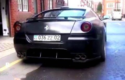 Ferrari с алматинским госномером разъезжает по Лондону