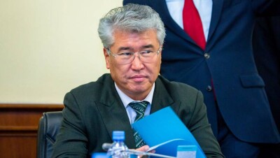 Зима помешала Арыстанбеку Мухамедиулы выполнить "культурный план"