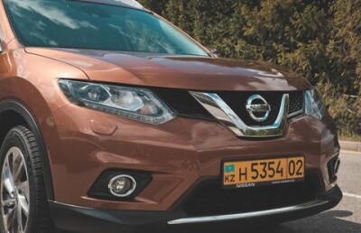 Новый Nissan X-Trail: ест мало, проходит почти везде