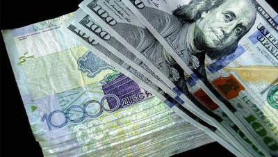 Получающих деньги от иностранных фирм заставят сдать декларацию