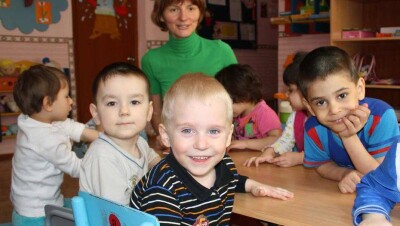 Детские дома в Казахстане трансформируют в центры поддержки семьи