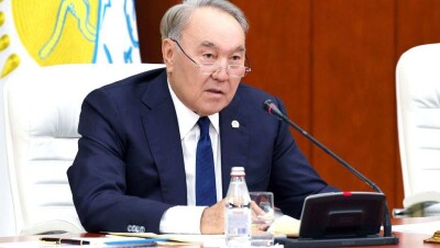 Назарбаев: Депутаты Nur Otan за последние месяцы не выразили своей позиции ни по одному резонансному случаю