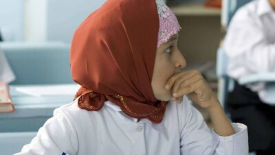 Игнорирующих запрет на платки в школе актюбинцев пугают лишением родительских прав