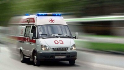 "Скорая" в Алматы везла ребёнка в больницу и попала в аварию: четверо пострадавших