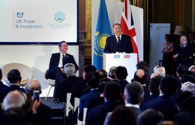 Назарбаев позвал британские компании зарабатывать деньги в Казахстане