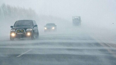 На территории страны 15 февраля синоптики прогнозируют метель, снег, гололедицу