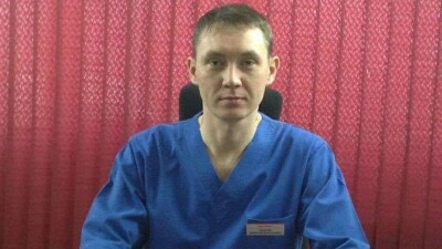 Смерть женщины после операции в Алматы: пластического хирурга Писарева отпустили под домашний арест