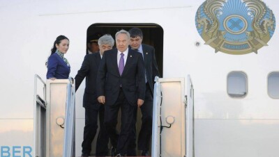 Назарбаев принял участие в открытии Дворца спорта "Мангистау Арена"