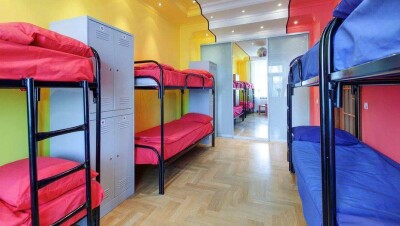 В Казахстане запретят хостелы и мини-гостиницы в жилых домах