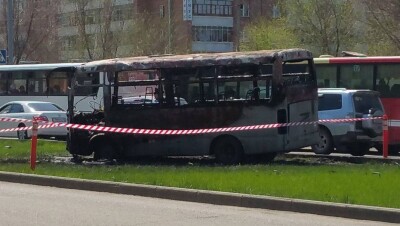 В Усть-Каменогорске на ходу сгорела маршрутка