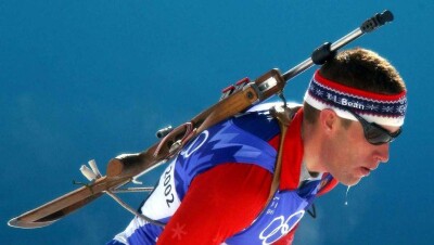 Российских биатлонистов не отстранили от выступления на Кубке мира