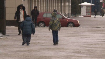 В Павлодаре 26 декабря отменили занятия в школах из-за гололедицы