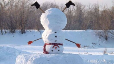 Приз сто тысяч тенге за самого креативного снеговика объявил акимат района "Сарыарка"