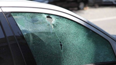 Полиция обстреляла автомобиль пьяного водителя в Алматинской области