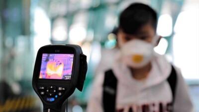 "Нам не объяснили, чем кинотеатры опаснее поездов". Что думают казахстанцы о карантине в выходные