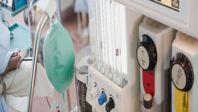 На погашение долгов Казахстан тратит больше, чем на медицину и образование 