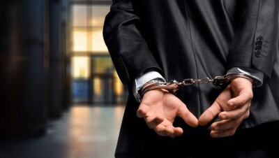 Заместителя акима района Нур-Султана приговорили к трём годам лишения свободы